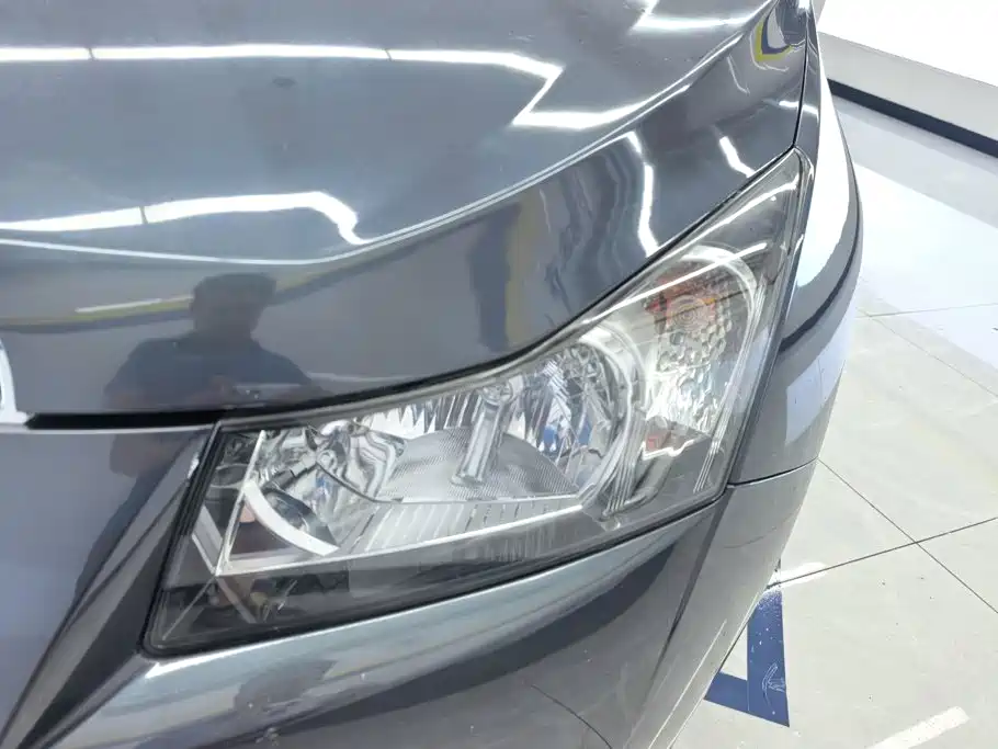 Chevrolet Cruze 2013