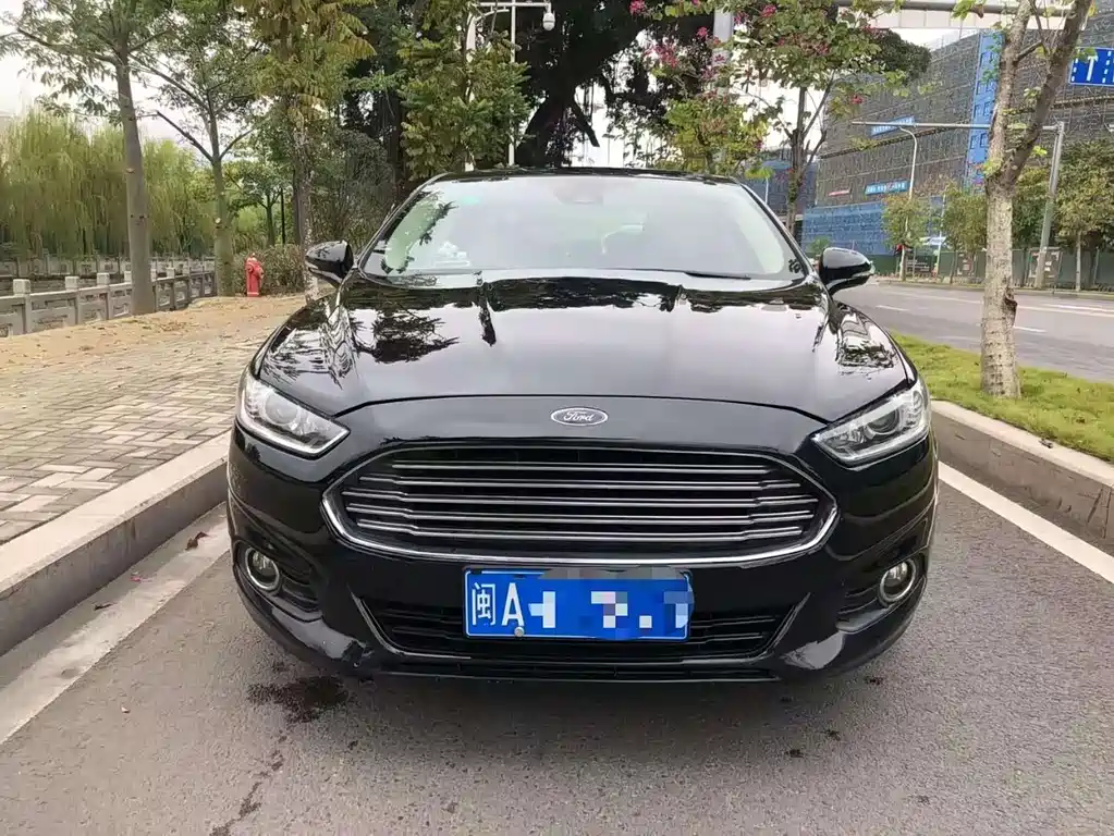 Ford Mondeo 2015 — фото 2