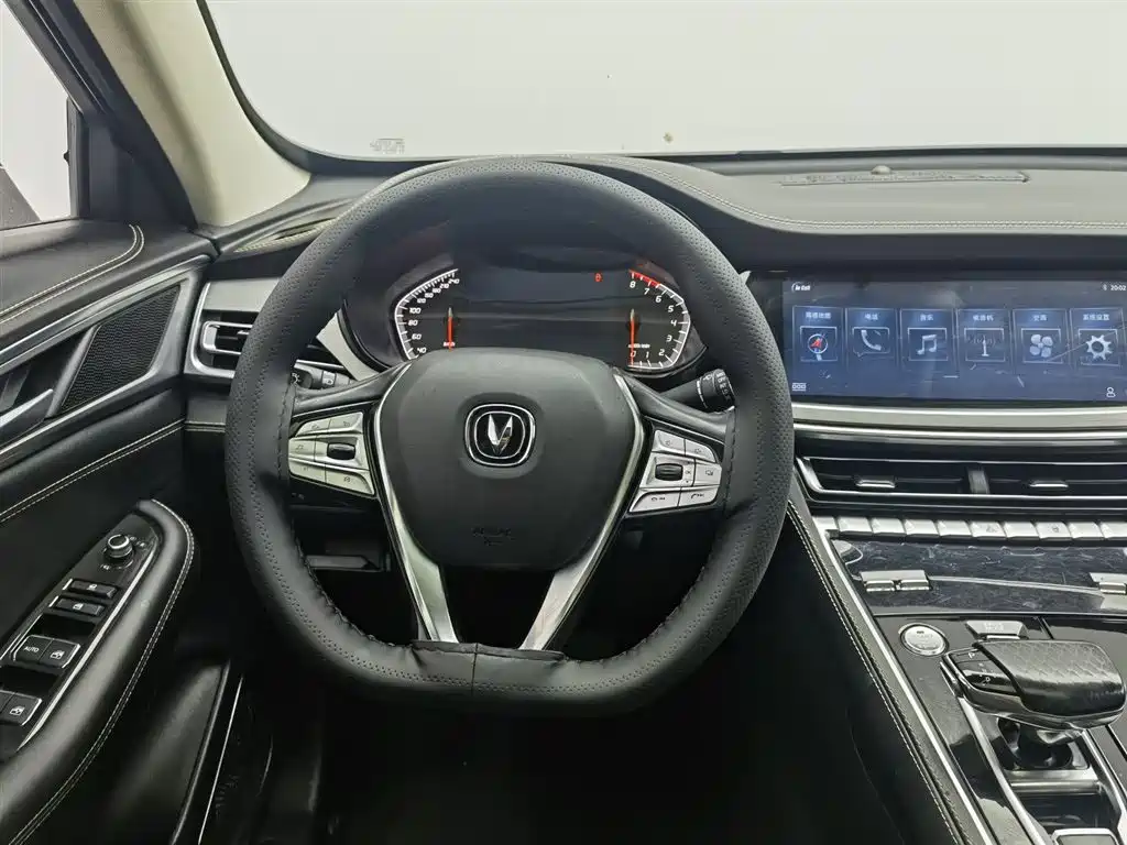 Changan CS85 COUPE 2019 — фото 11