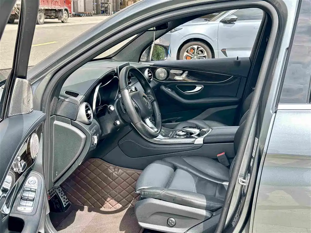 Mercedes-Benz GLC 2018