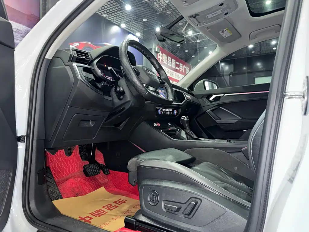 Audi Q3 Sportback 2020 — фото 14