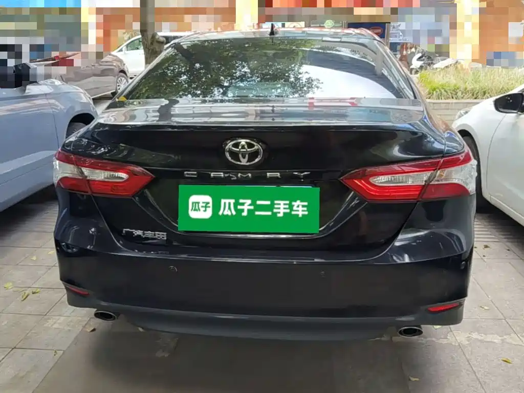 Toyota Camry 2023 — фото 6