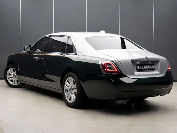 Rolls-Royce Ghost 2022