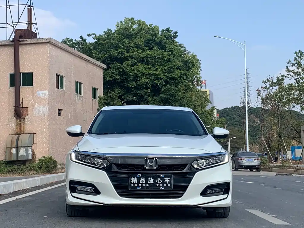 Honda Accord 2019 — фото 2