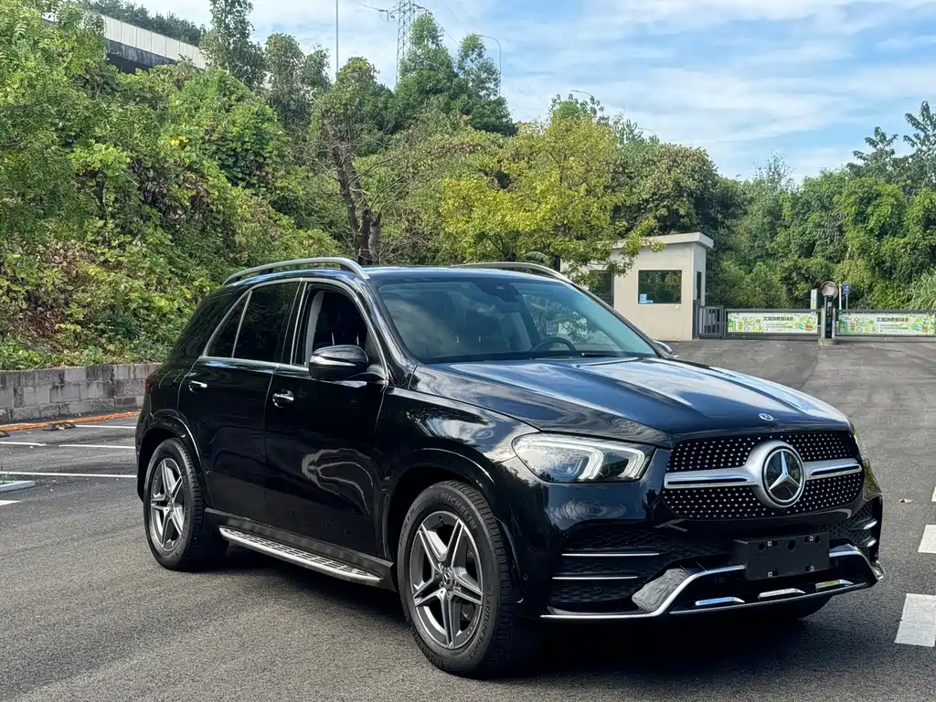 Mercedes-Benz GLE 2021