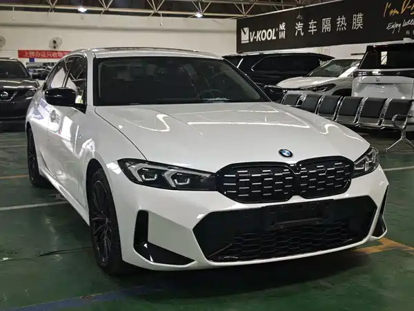 BMW 3 Series 2024