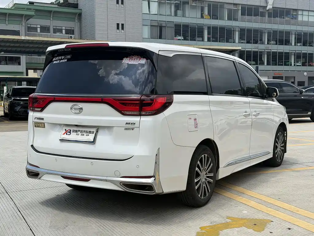 GAC Motor Trumpchi M8 2021 — фото 8