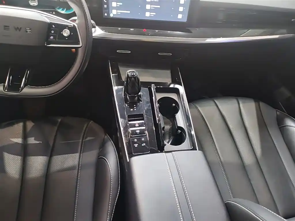 Roewe RX5 MAX 2023 — фото 14