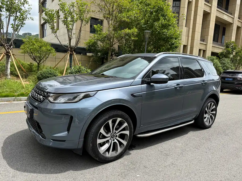 Land Rover Discovery Sport 2021 — фото 1