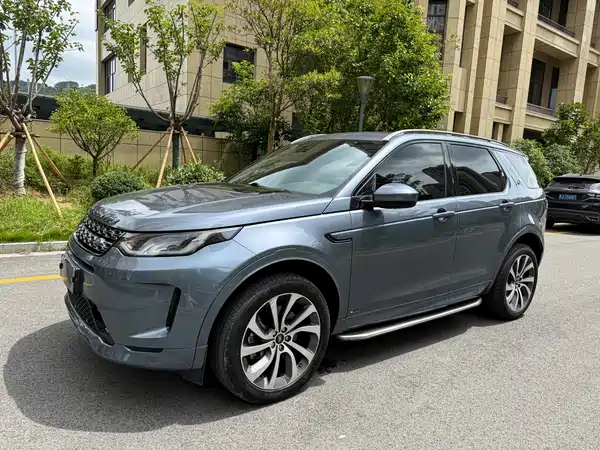 Land Rover Discovery Sport 2021
