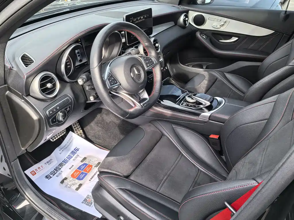 Mercedes-Benz GLC Coupe AMG 2019 — фото 9