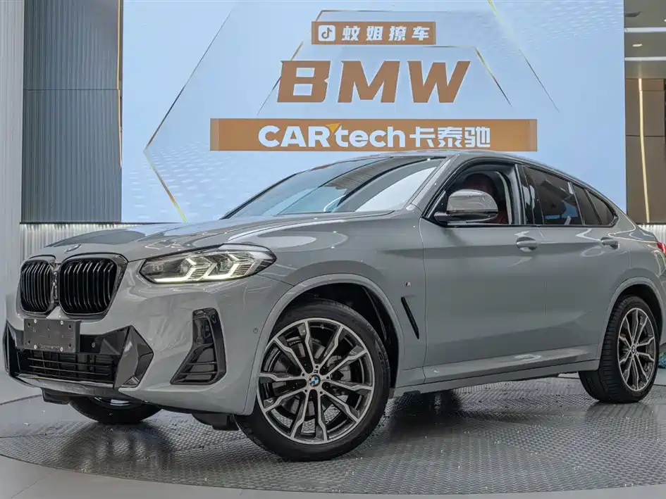 BMW X4 2022 — фото 1