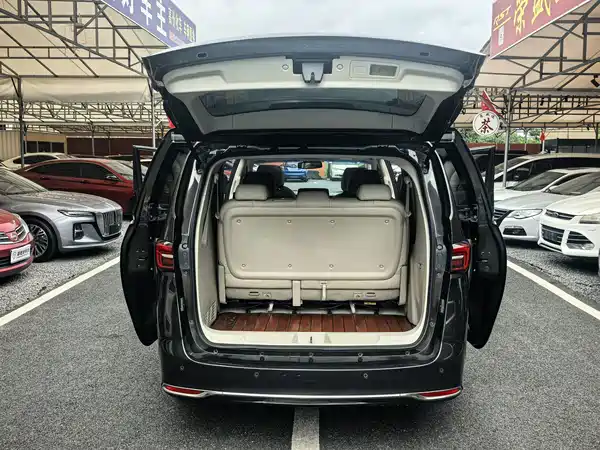 Buick GL8 2021