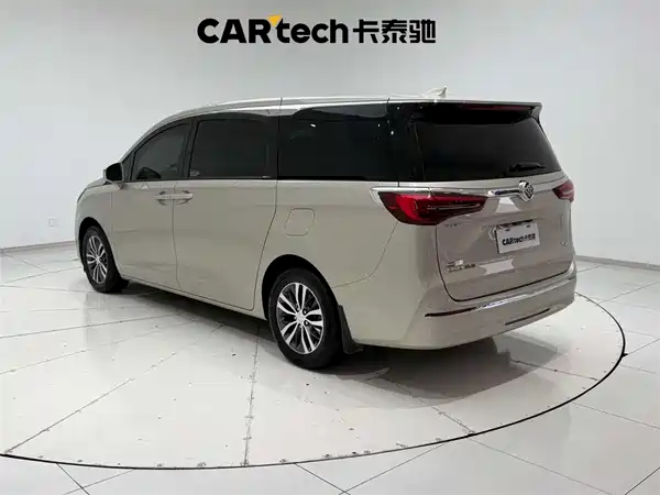 Buick GL8 2021