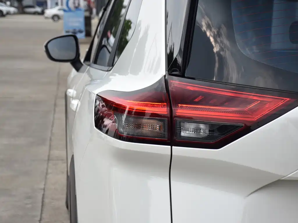 Nissan X-Trail 2021 — фото 10