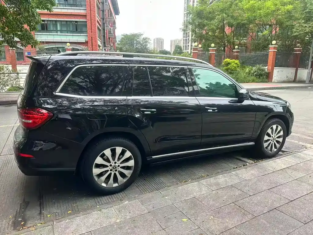 Mercedes-Benz GLS 2017 — фото 6