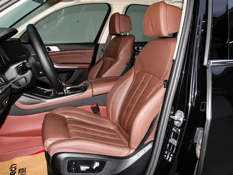 BMW X7 2020 — фото 17