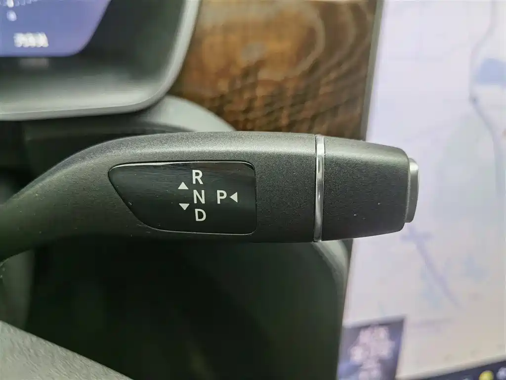 Tesla Model X 2020 — фото 13