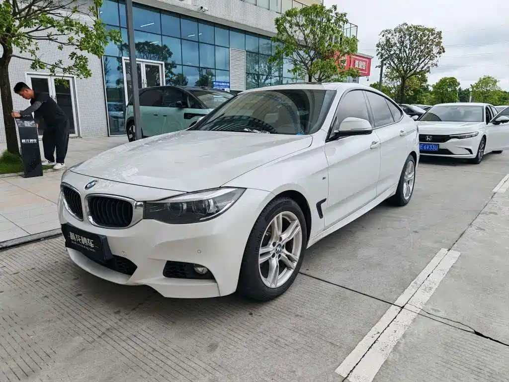 BMW 3 Series GT 2020 — фото 1