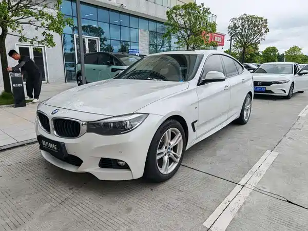 BMW 3 Series GT 2020