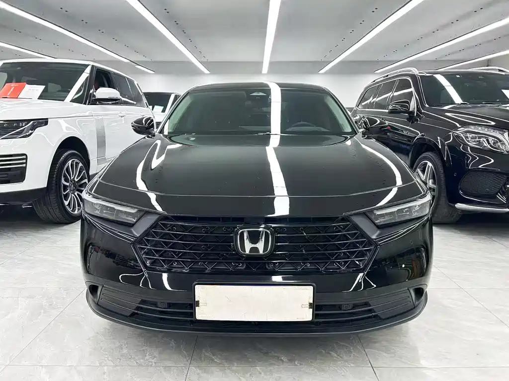 Honda Accord 2023 — фото 2