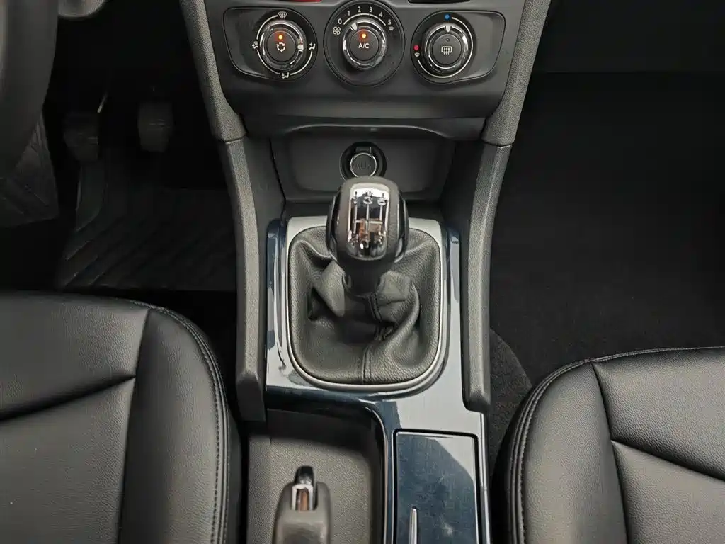 Citroen C4L 2014 — фото 13