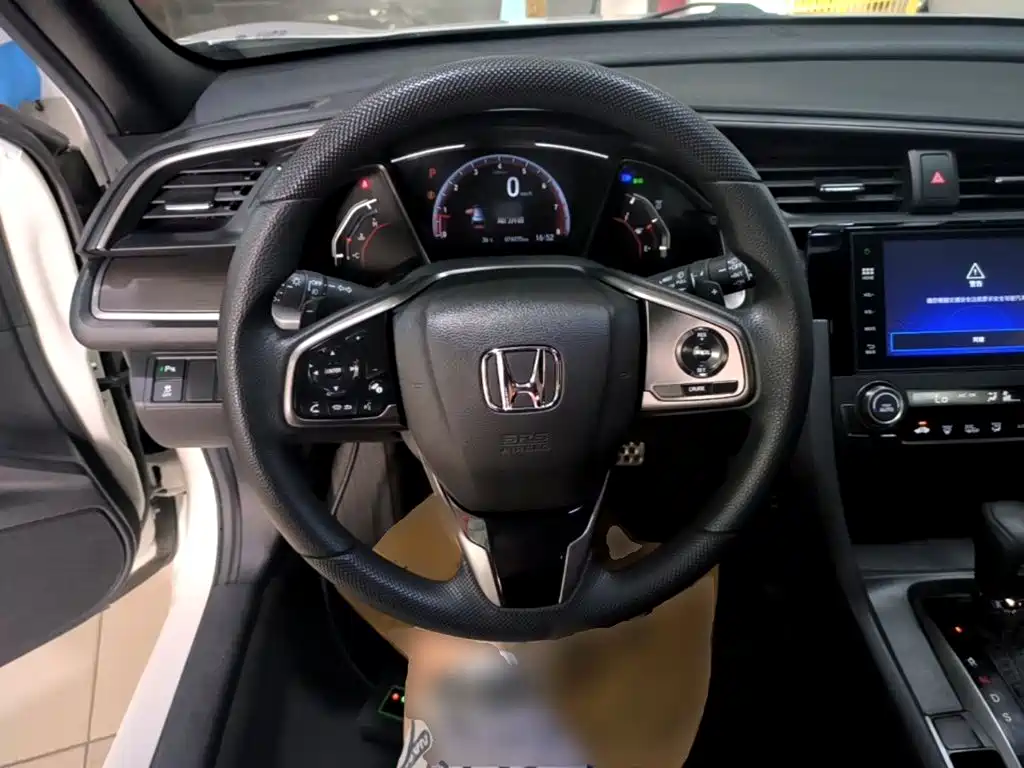 Honda Civic 2021 — фото 11