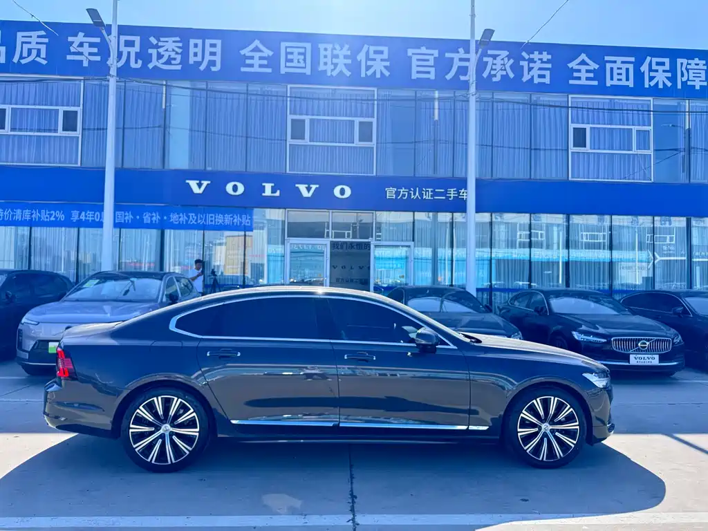 Volvo S90 2022 — фото 3