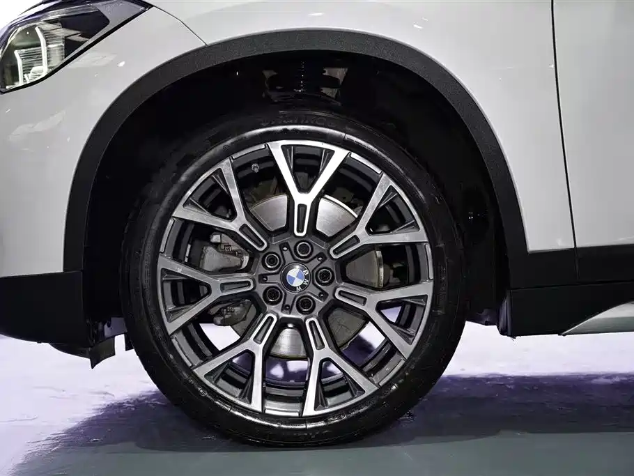 BMW X1 2022 — фото 10