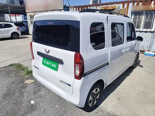 Wuling Zhiguang New Energy 2025