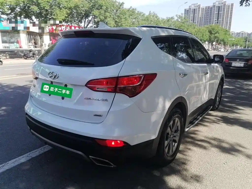 Hyundai Santa Fe 2016 — фото 7