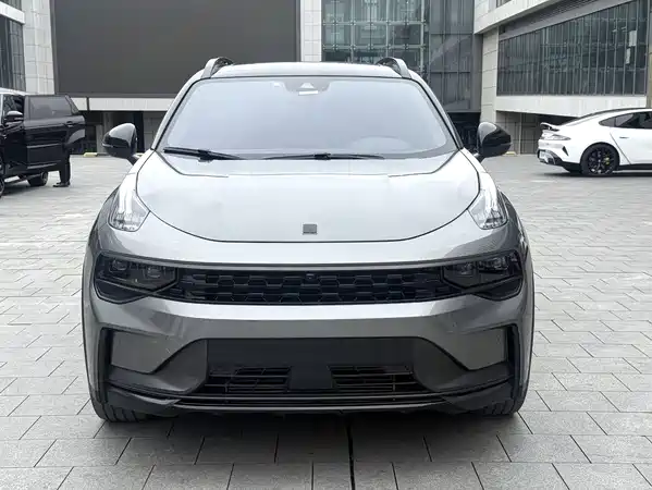 Lynk & Co 01 2021
