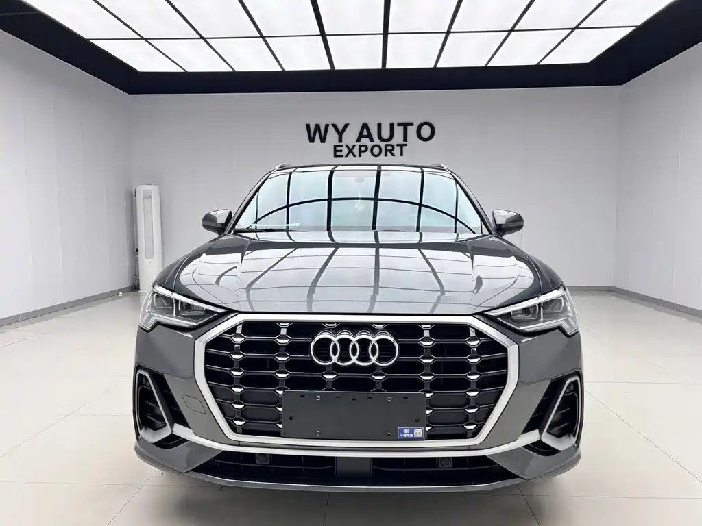 Audi Q3 2021 — фото 2