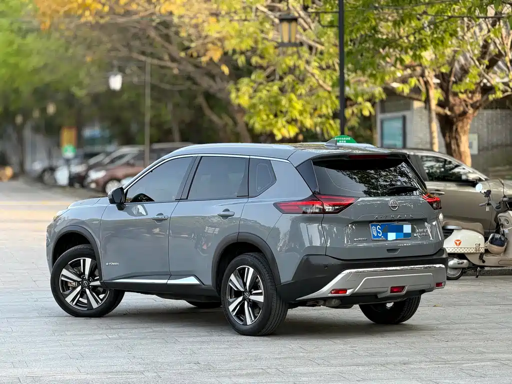 Nissan X-Trail 2023 — фото 2