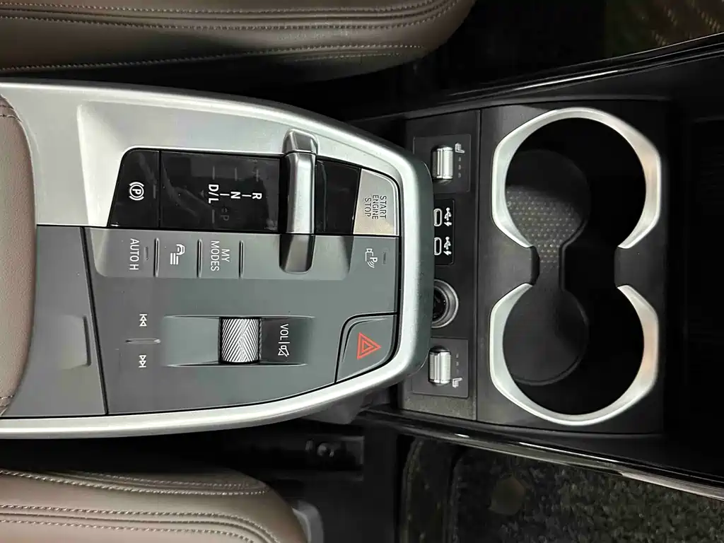 BMW X1 2024 — фото 16