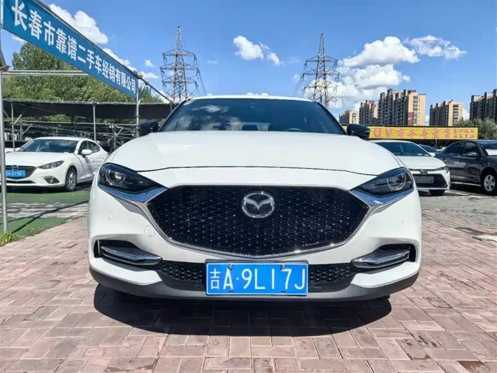 Mazda CX-4 2023