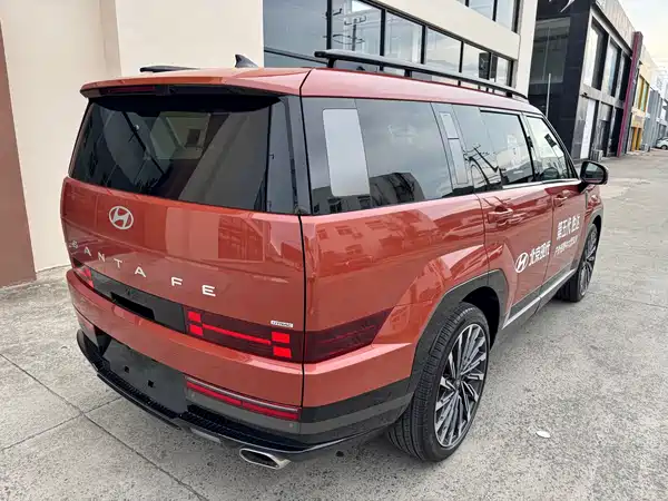 Hyundai Santa Fe 2024