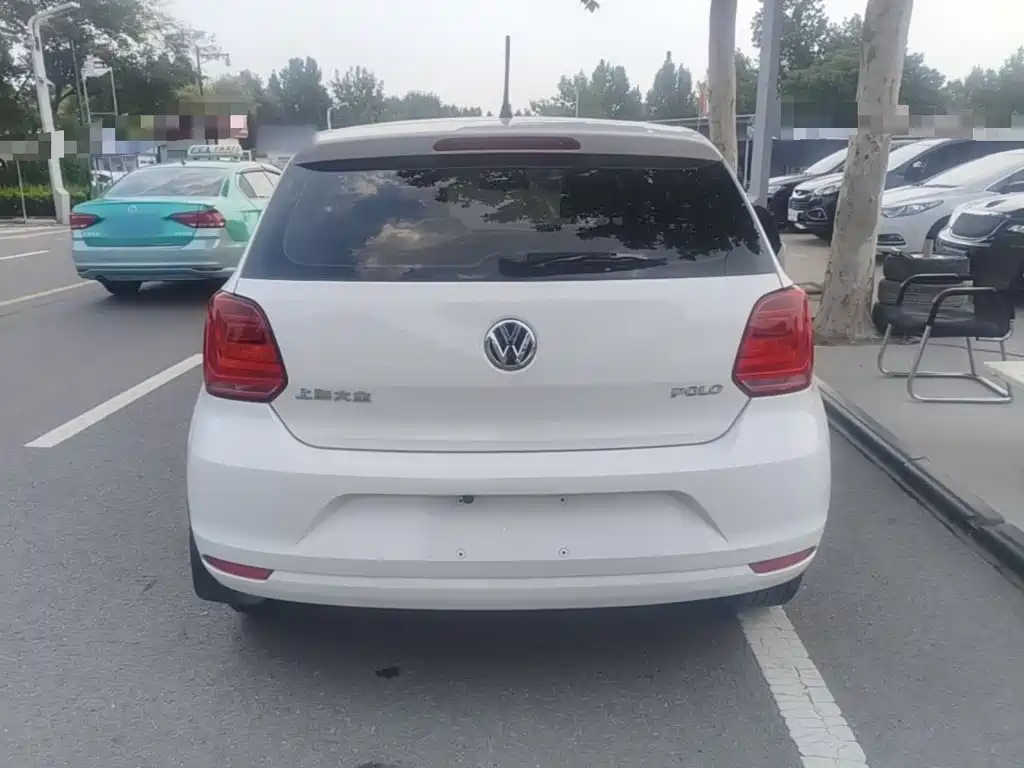 Volkswagen Polo 2016