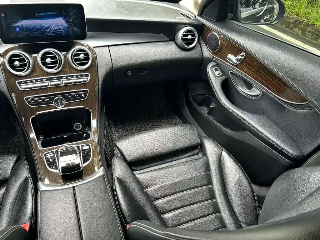 Mercedes-Benz C-Class 2015