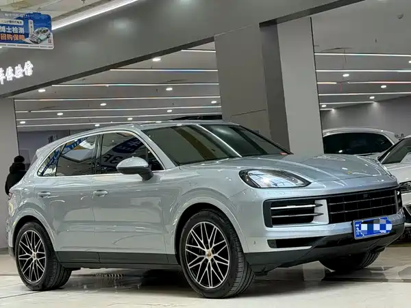 Porsche Cayenne 2024