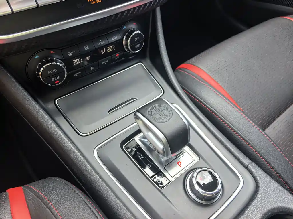 Mercedes-Benz A-Class AMG 2018 — фото 15