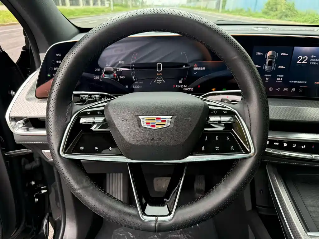 Cadillac XT5 2025