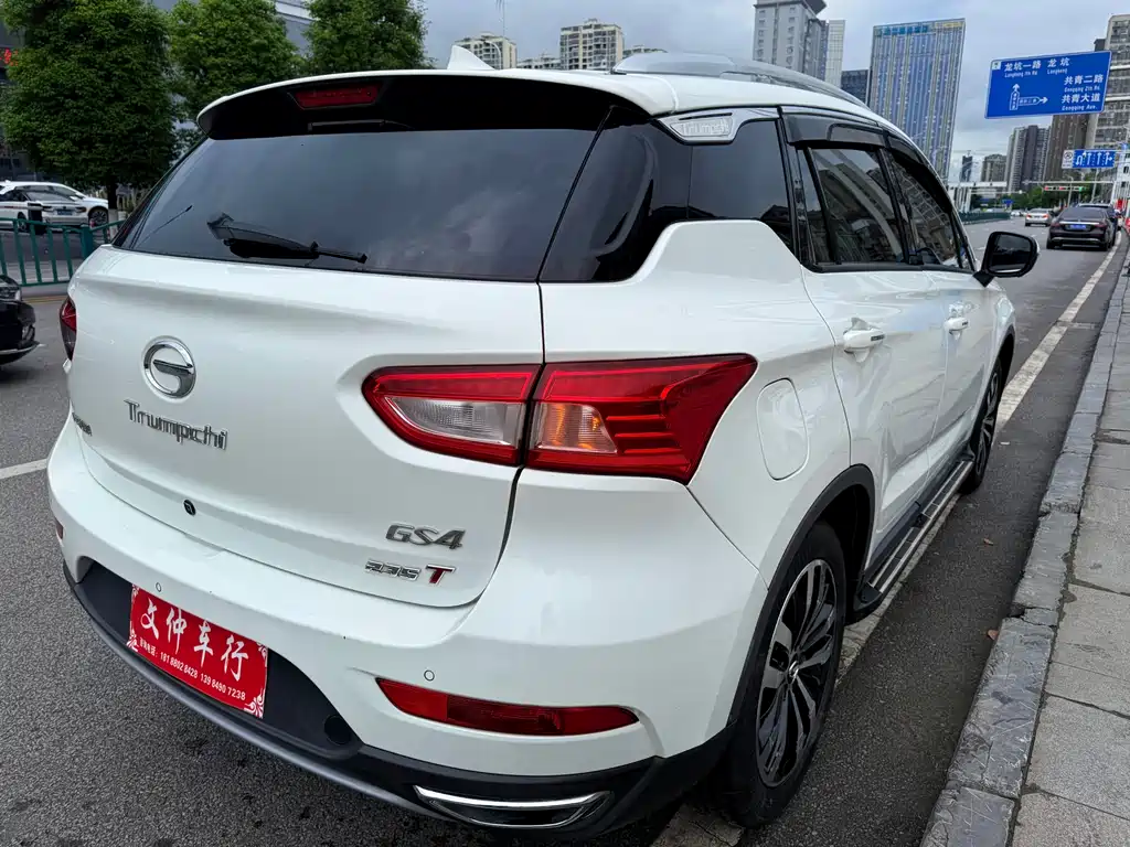 GAC Motor Trumpchi GS4 2017 — фото 4