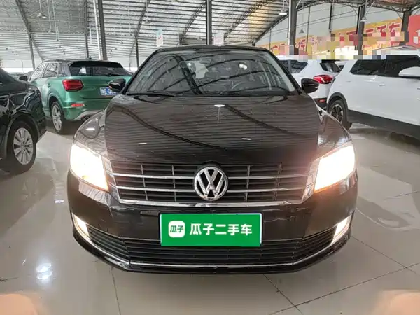 Volkswagen Lavida 2015