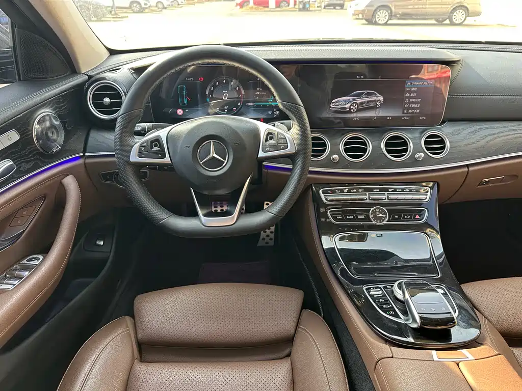 Mercedes-Benz E-Class 2017 — фото 17