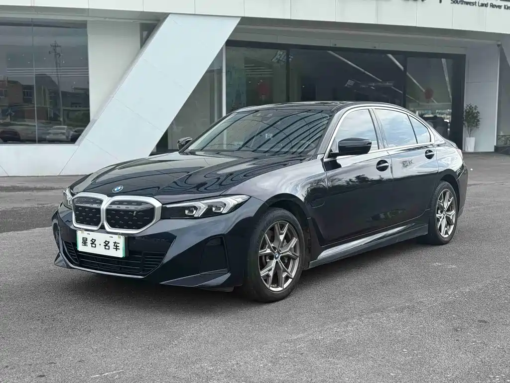 BMW i3 2023 — фото 1