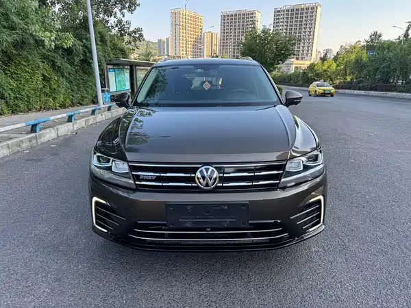 Volkswagen Tiguan L Plug-In Hybrid 2019
