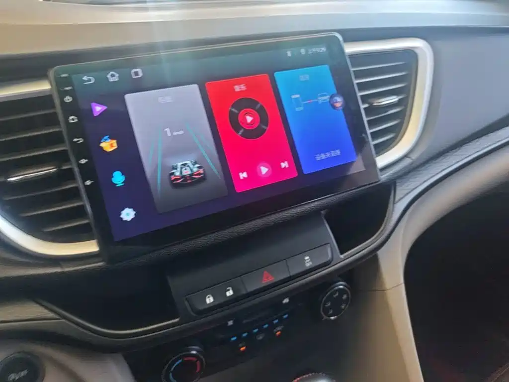 Buick Excelle 2015 — фото 13