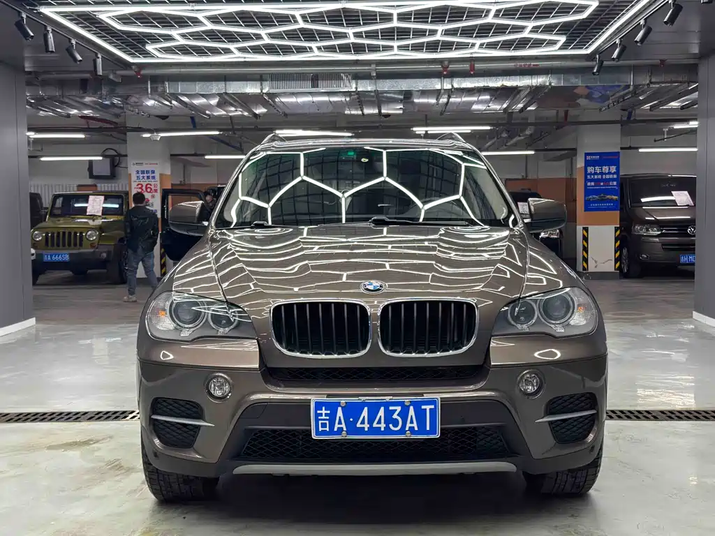 BMW X5 2012 — фото 2
