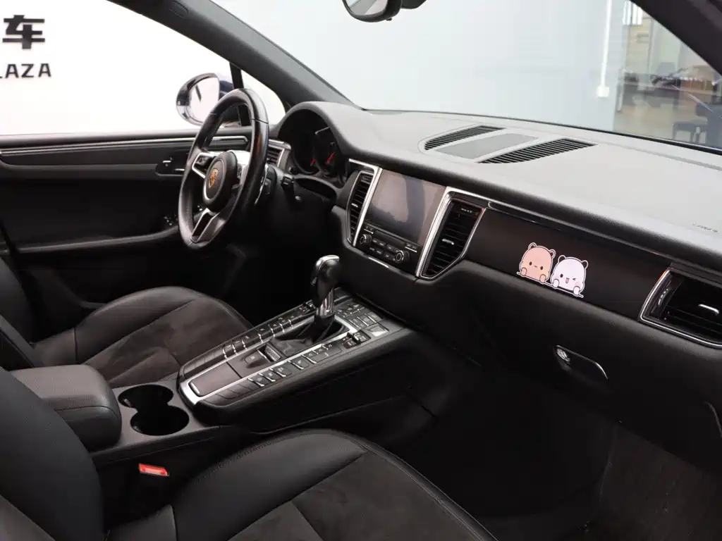 Porsche Macan 2016 — фото 10